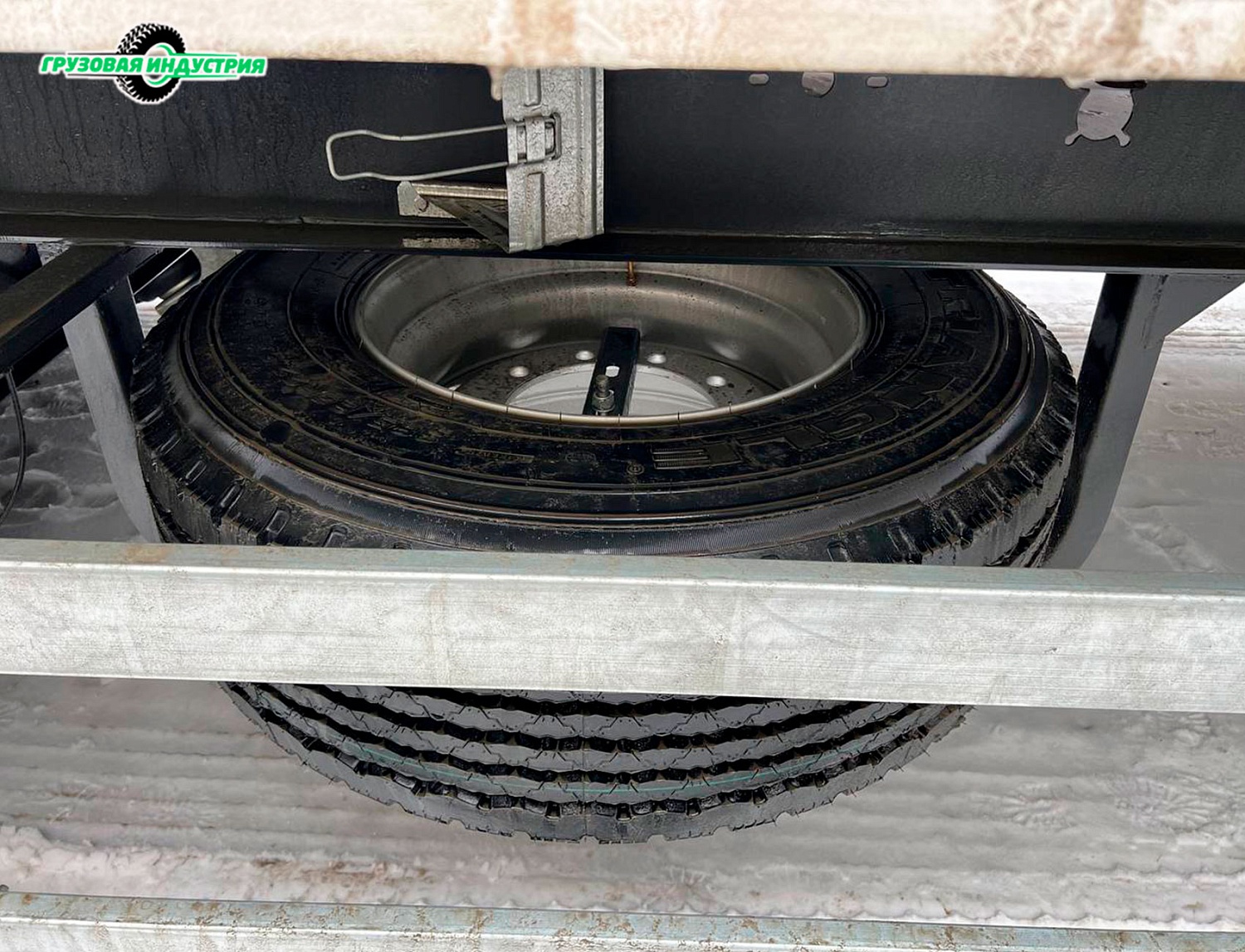 Отгрузка изотермического полуприцепа Тонар R3-13 в г. Москва